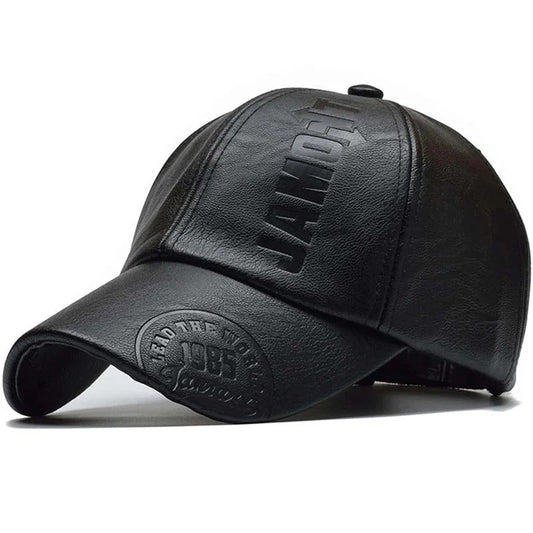 🧢 Casquette en Cuir Imperméable – L’Arme Stylée Contre la Pluie à Libreville 🇬🇦